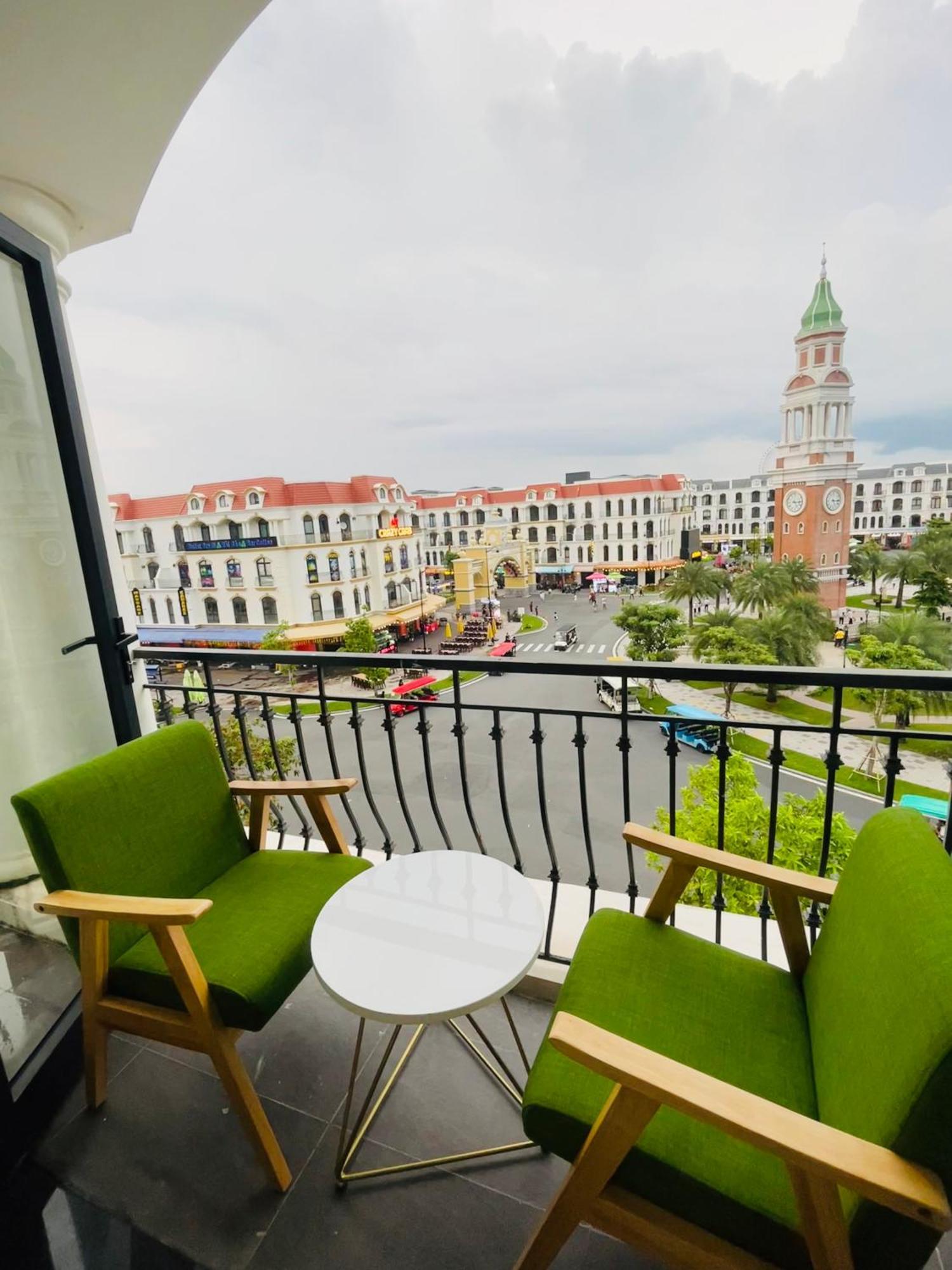 Thai Long Hotel Grand World Phú Quốc Exterior foto